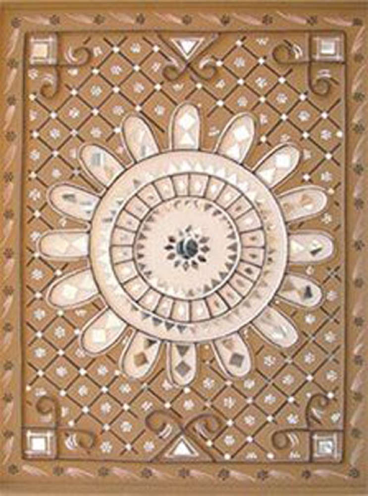Circle mud art with mirror