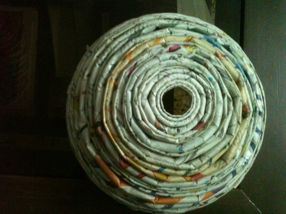 Paper roll bowl